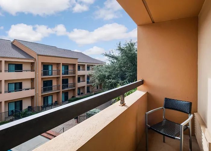 Courtyard By Marriott San Antonio Medical Center